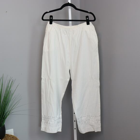 White Cotton Cropped Pants w/ Embroidered Hem – Elastic Waist - Picture 1 of 6